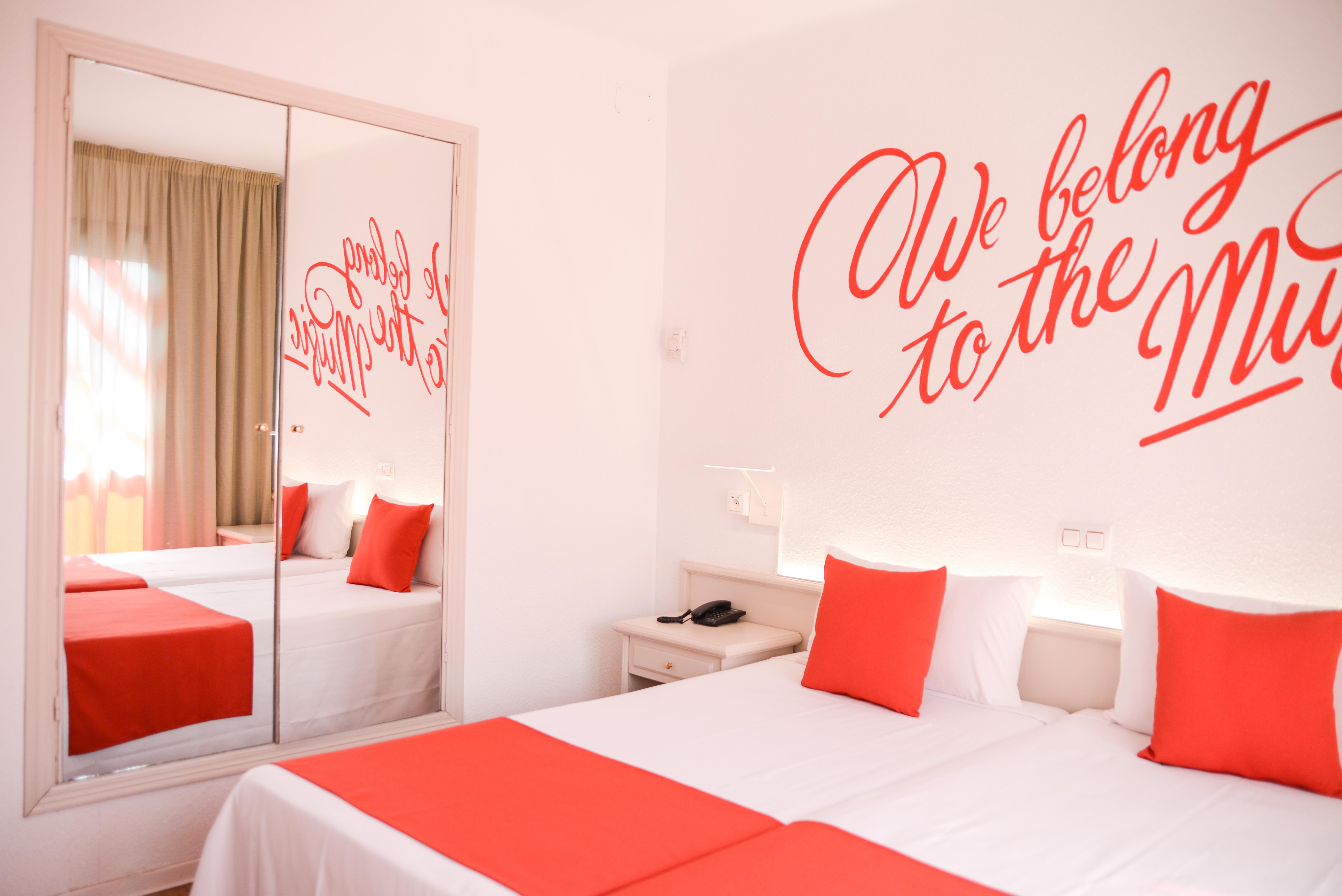 Lloret Vibe Affiliated By Fergus (Adults Only) Lloret de Mar Exterior photo