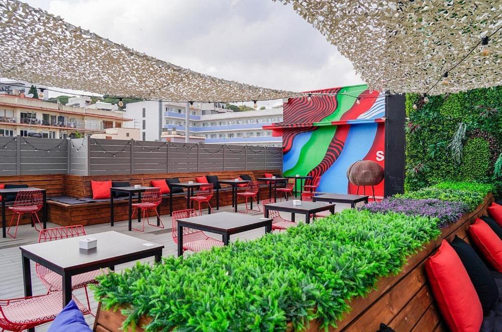 Lloret Vibe Affiliated By Fergus (Adults Only) Lloret de Mar Exterior photo